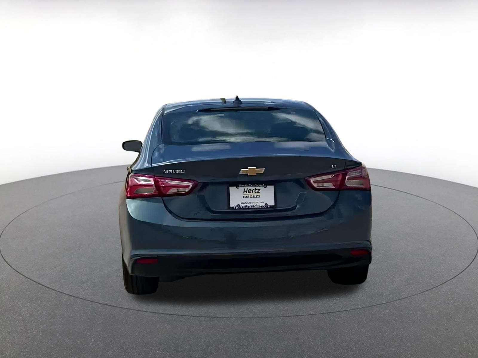 Thumbnail: 2024 Chevrolet Malibu - 12
