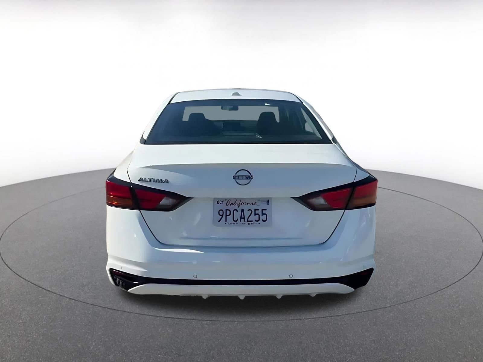 Thumbnail: 2025 Nissan Altima - 12