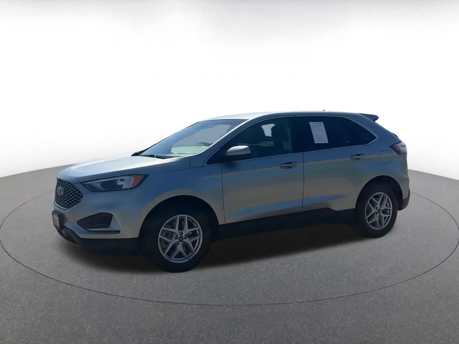 Thumbnail: 2023 Ford Edge - 8