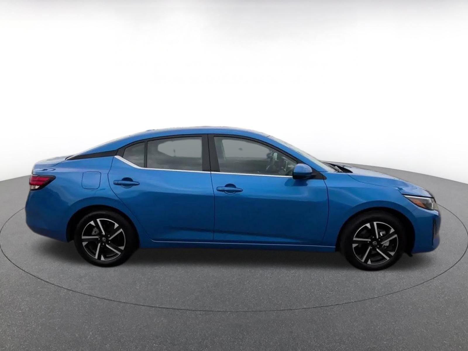 Thumbnail: 2025 Nissan Sentra - 15