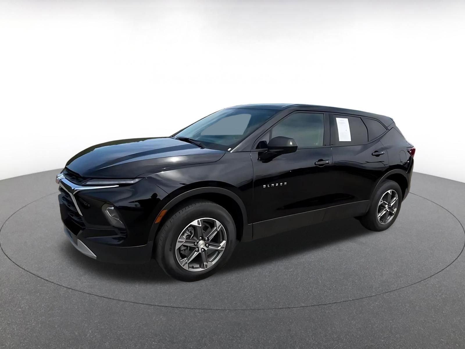 Thumbnail: 2025 Chevrolet Blazer - 8