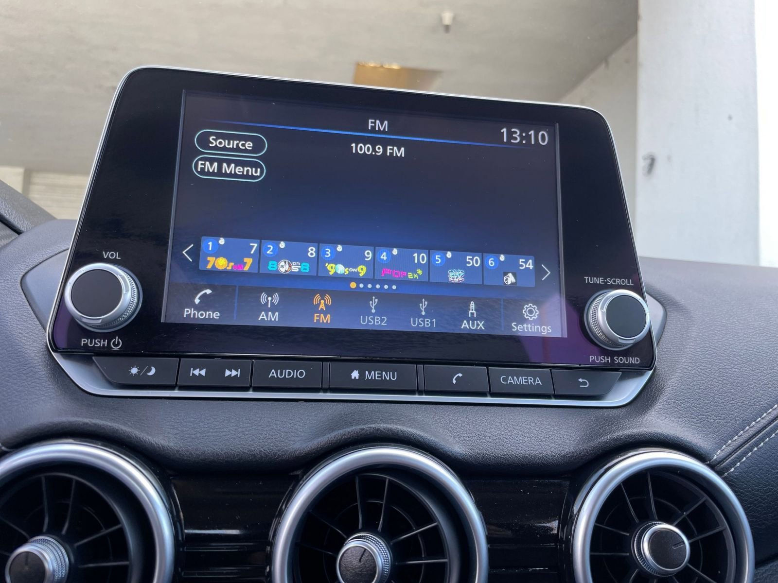 Thumbnail: 2025 Nissan Sentra - 20