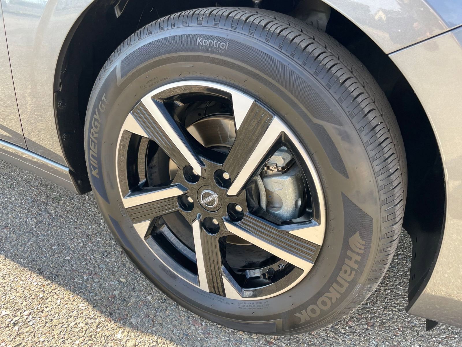 Thumbnail: 2025 Nissan Sentra - 29