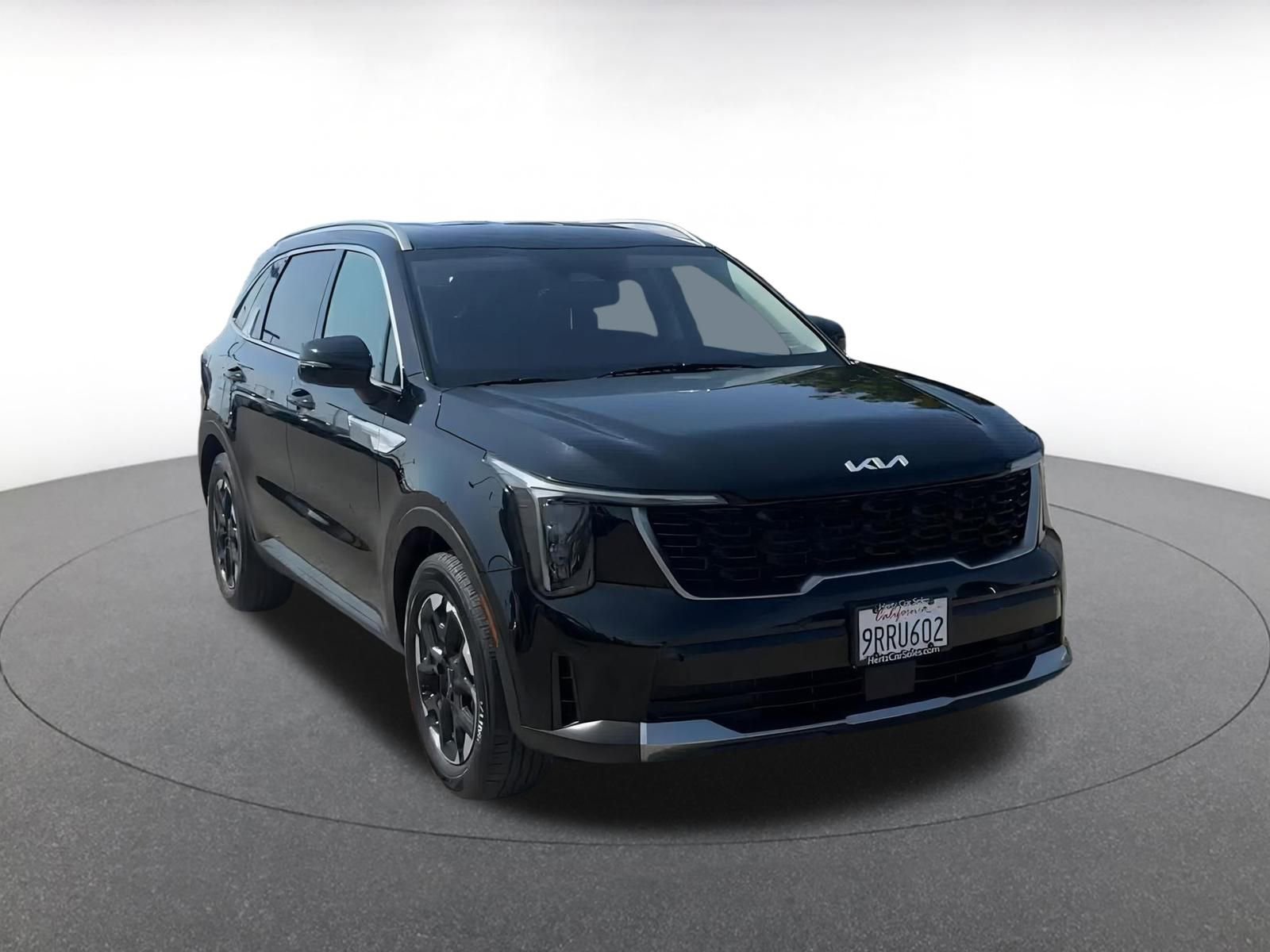 Thumbnail: 2024 Kia Sorento - 3