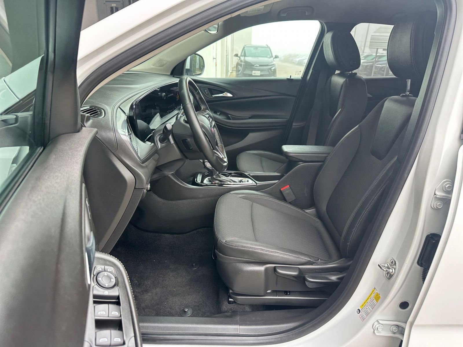 Thumbnail: 2025 Buick Encore GX - 27