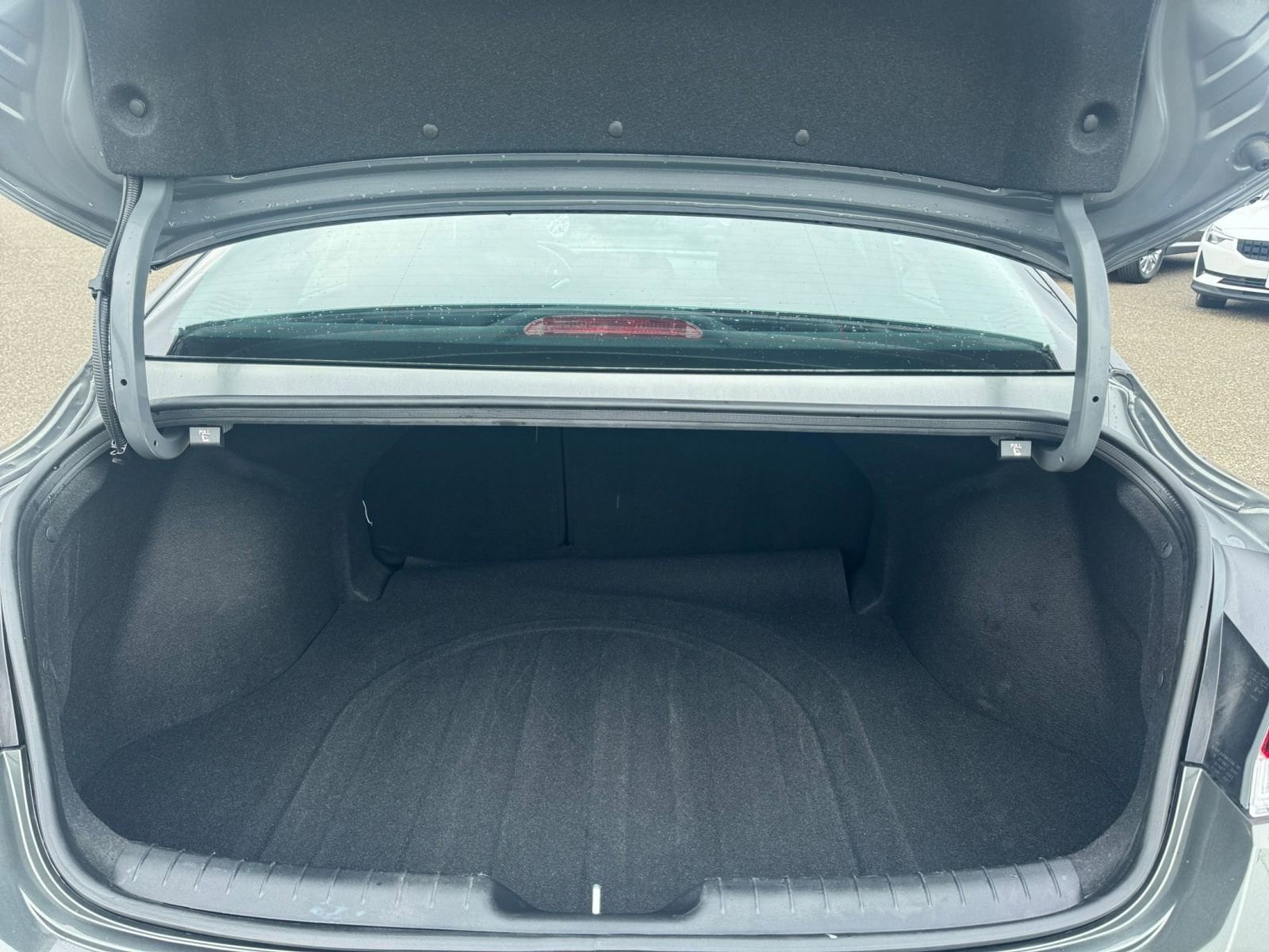 Thumbnail: 2025 Hyundai Elantra - 31