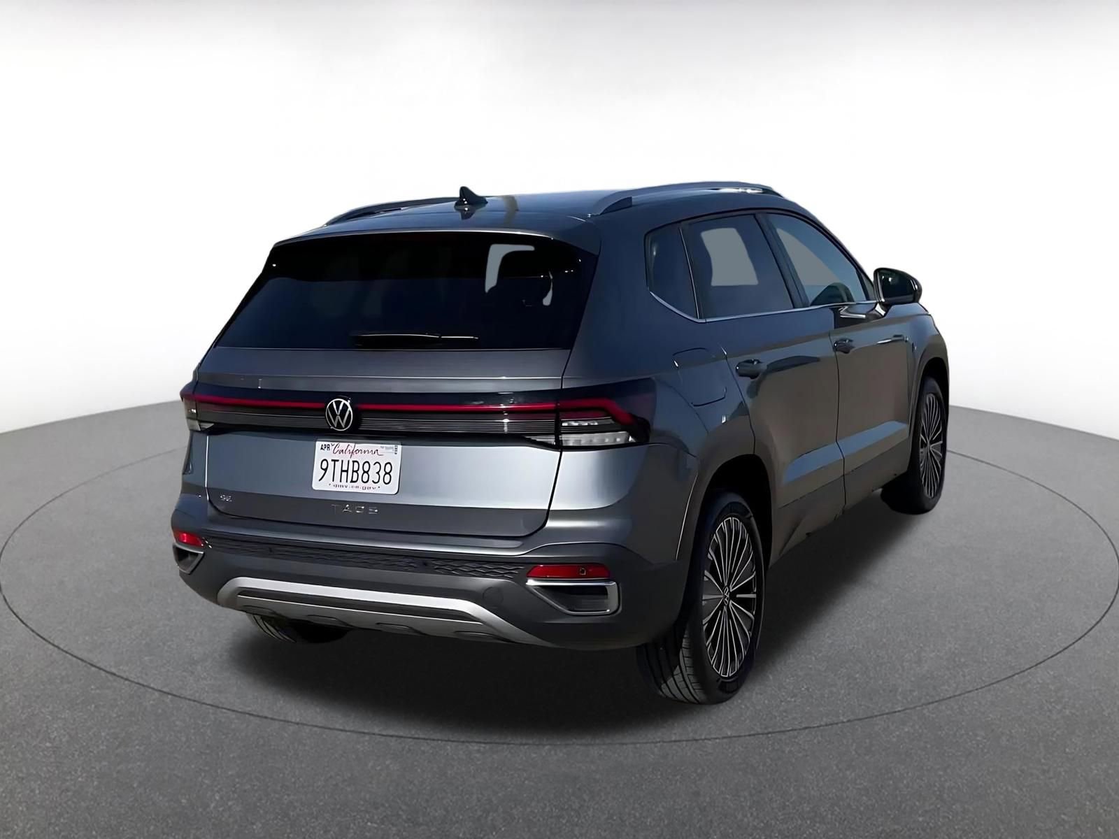 Thumbnail: 2025 Volkswagen Taos - 14