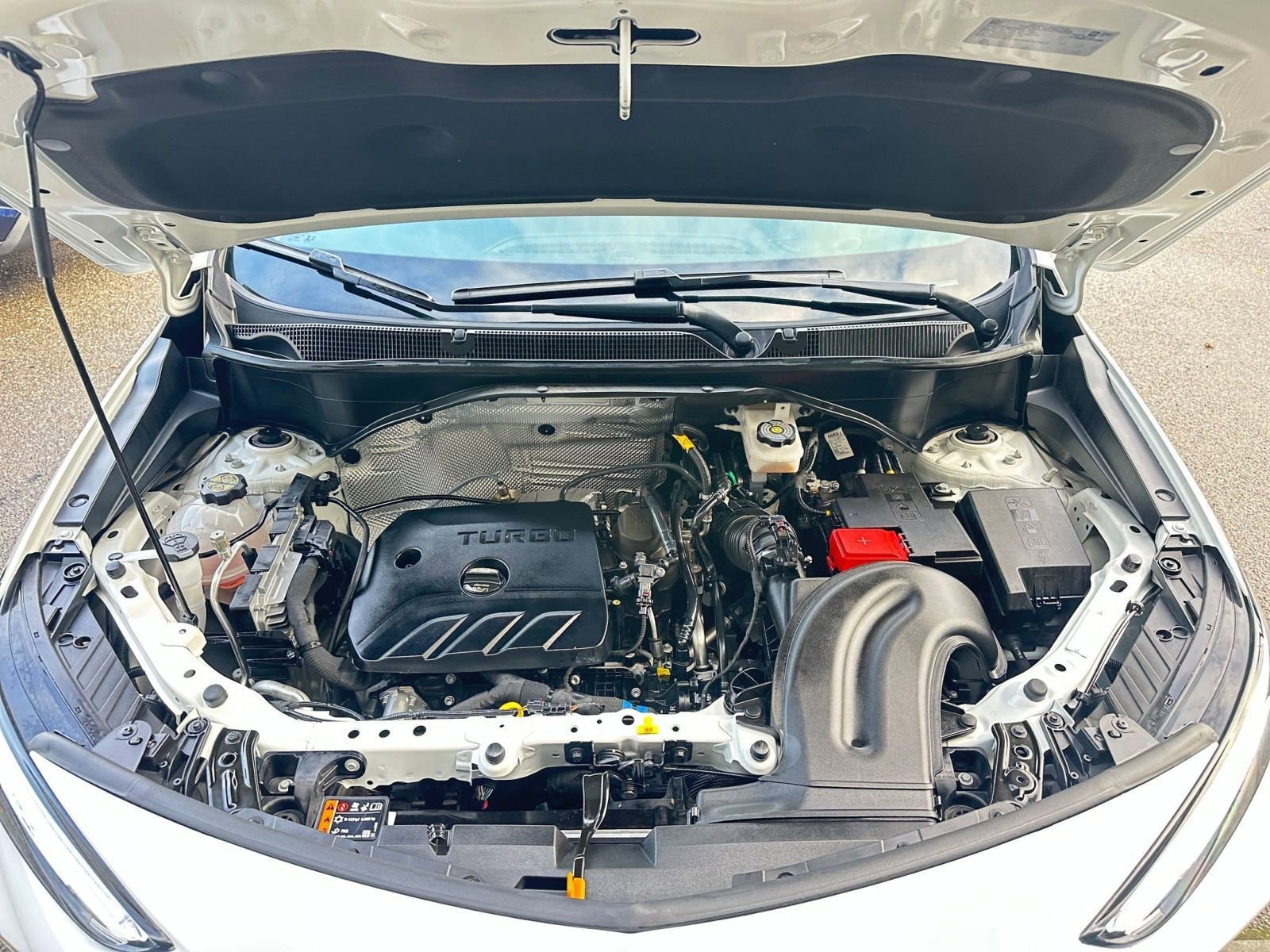 Thumbnail: 2025 Buick Encore GX - 32