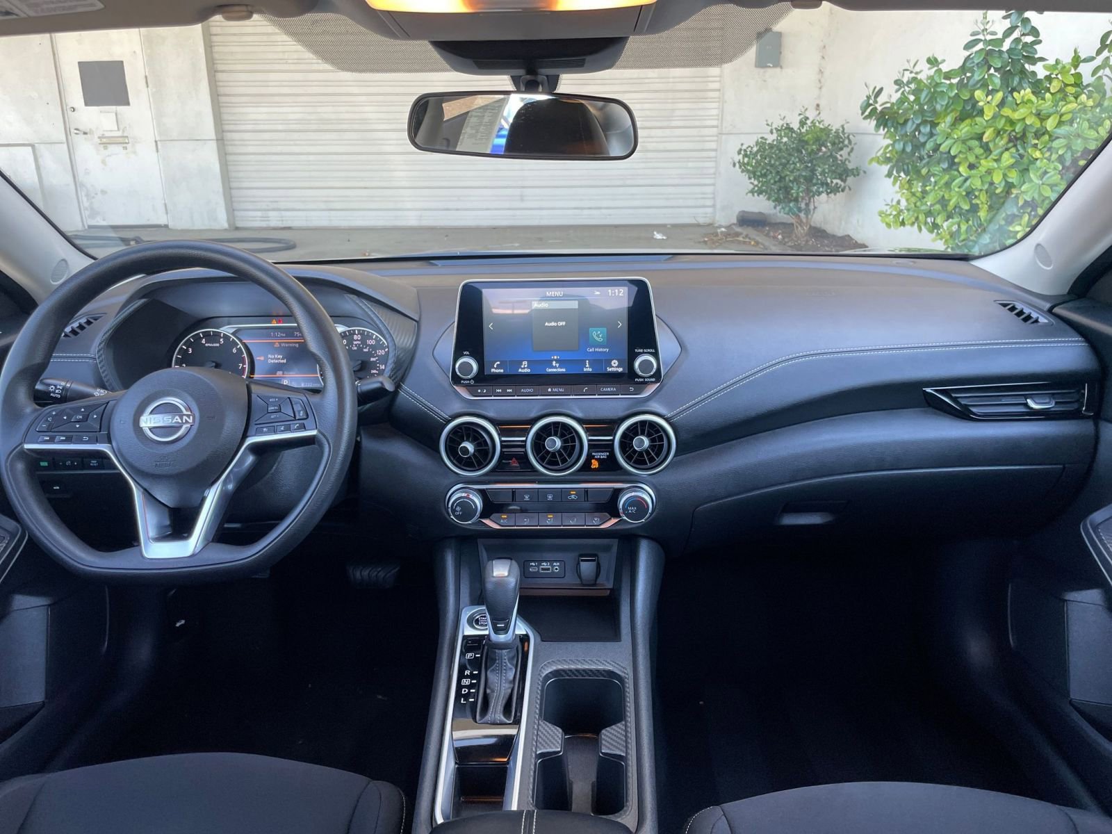 Thumbnail: 2025 Nissan Sentra - 32