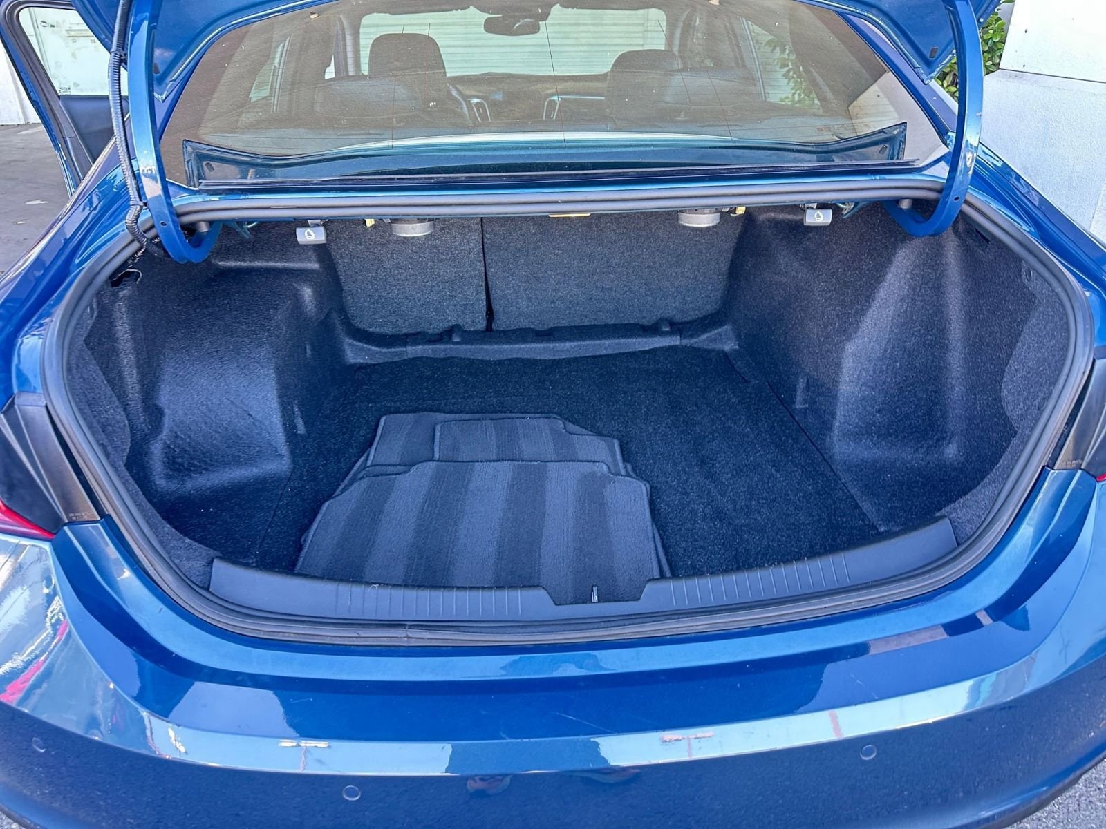 Thumbnail: 2024 Chevrolet Malibu - 31