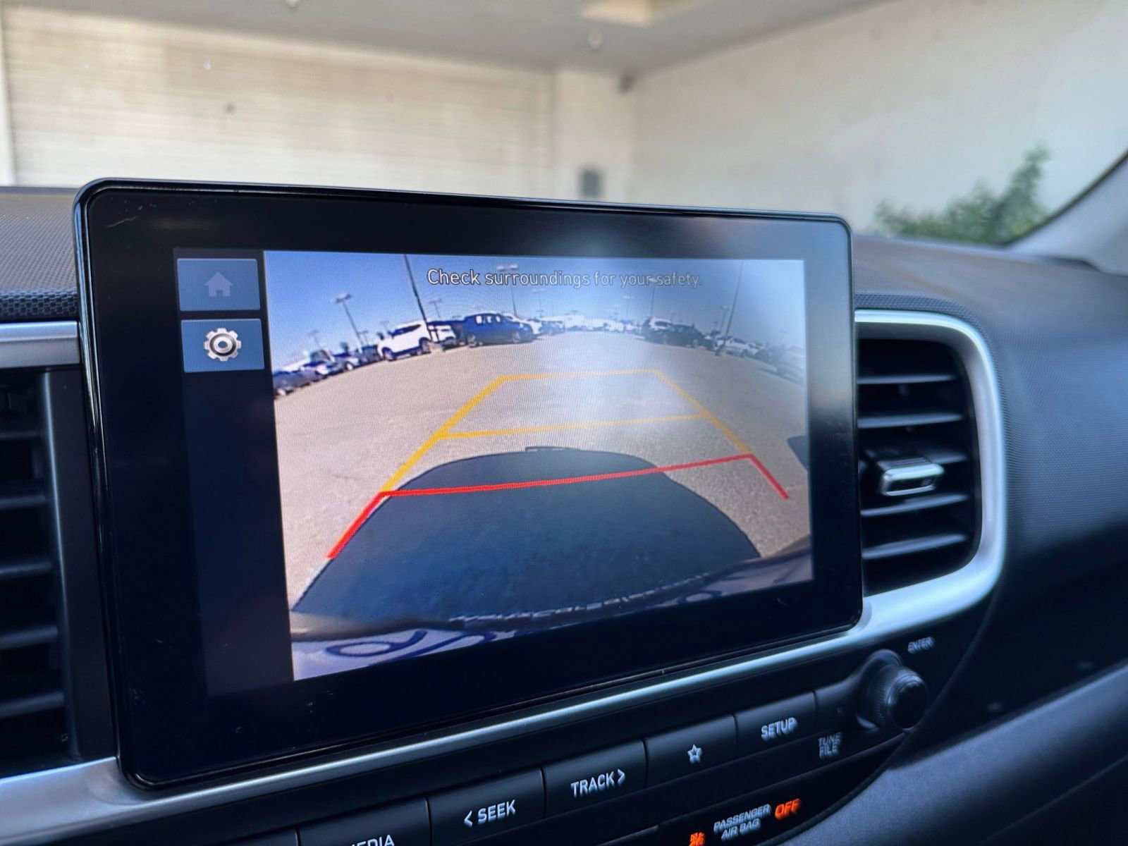 Thumbnail: 2025 Hyundai Venue - 23