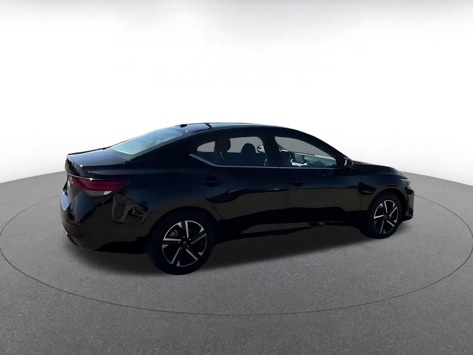 Thumbnail: 2025 Nissan Sentra - 13