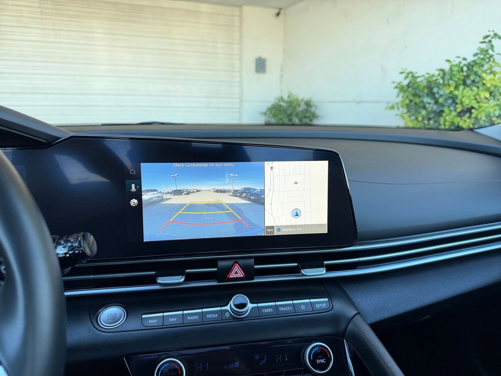 Thumbnail: 2025 Hyundai Elantra - 24