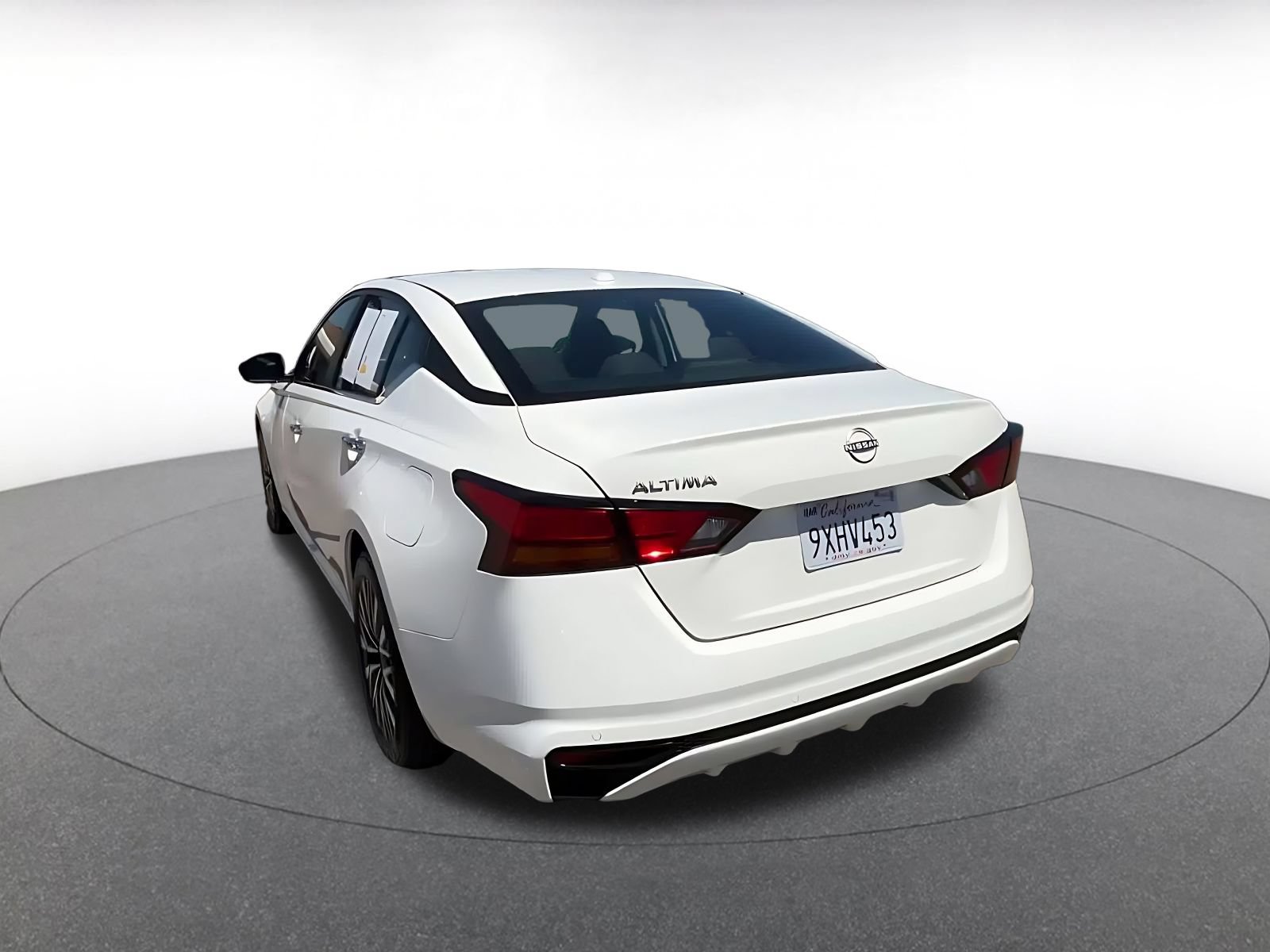Thumbnail: 2025 Nissan Altima - 11
