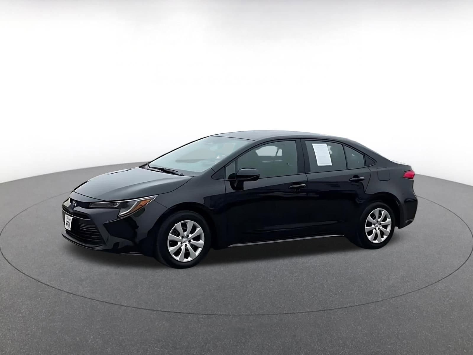 Thumbnail: 2025 Toyota Corolla - 9