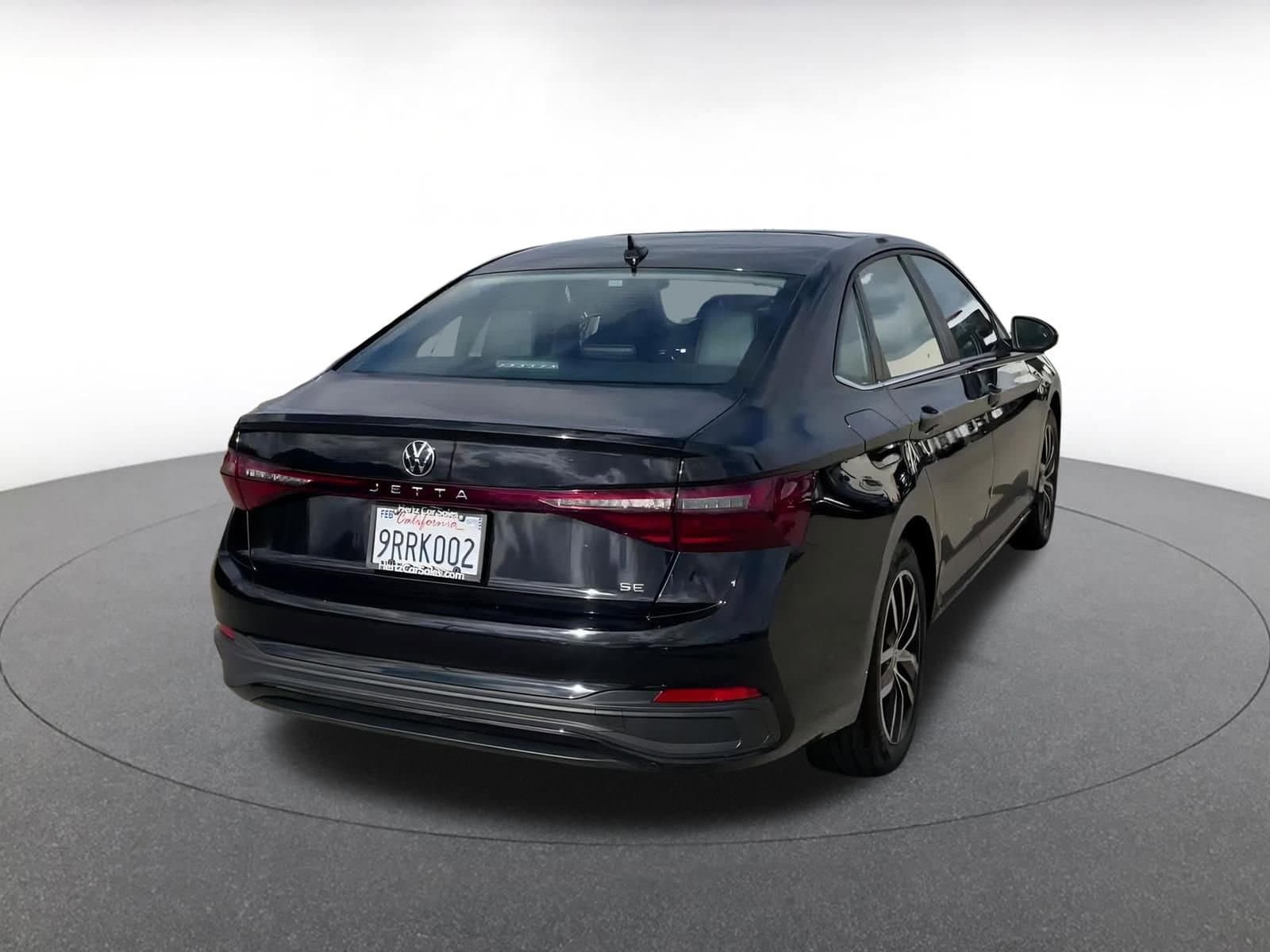 Thumbnail: 2025 Volkswagen Jetta - 14