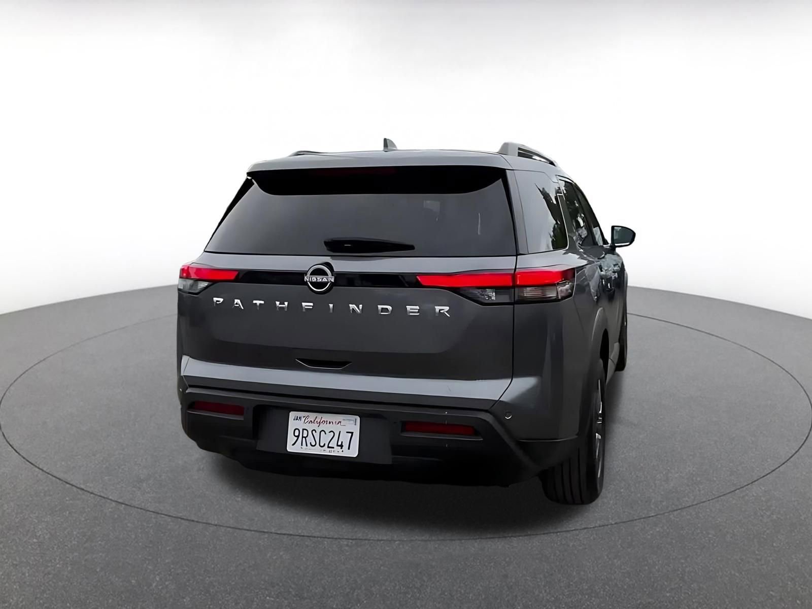 Thumbnail: 2025 Nissan Pathfinder - 15