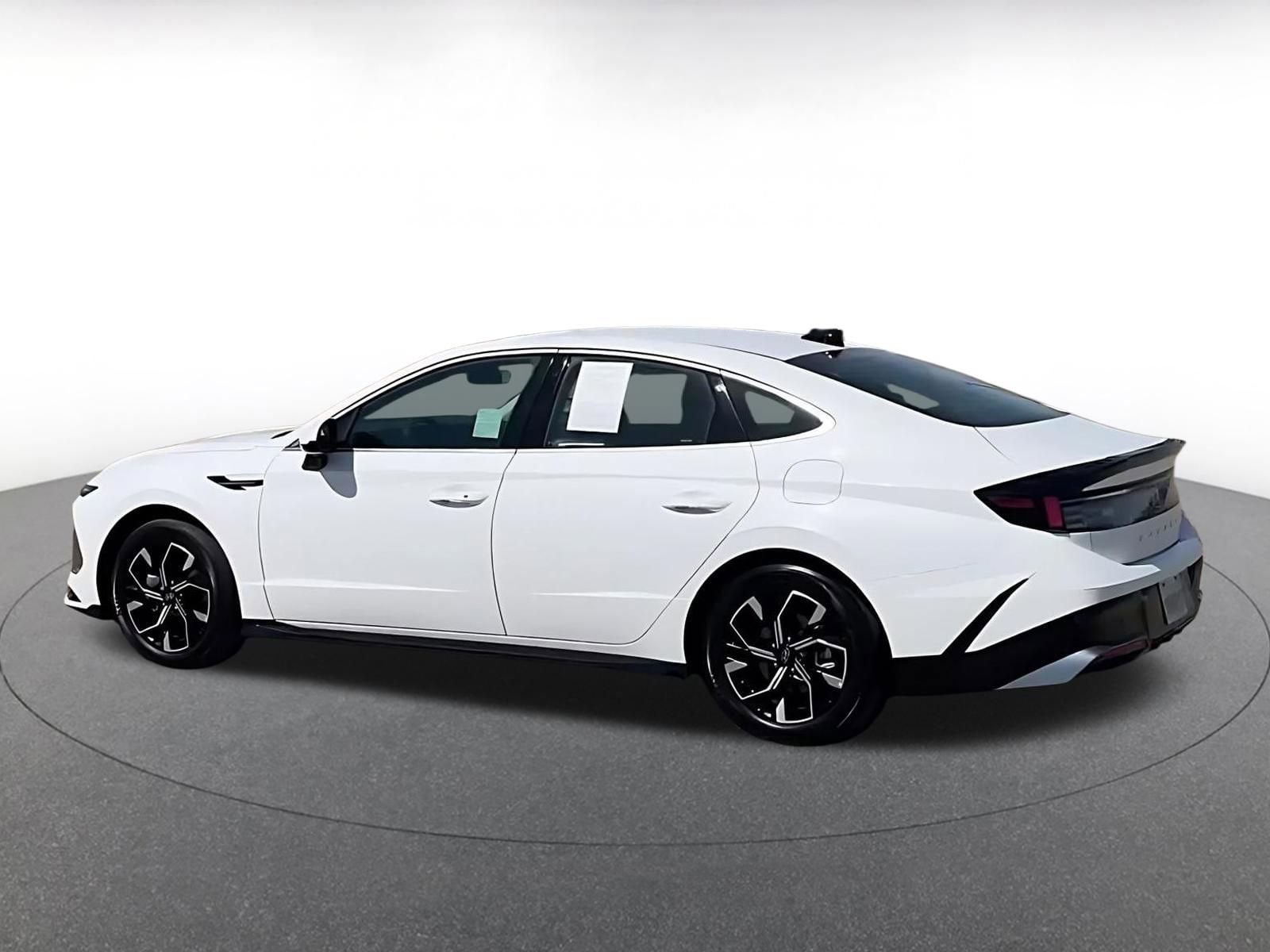 Thumbnail: 2025 Hyundai Sonata - 12