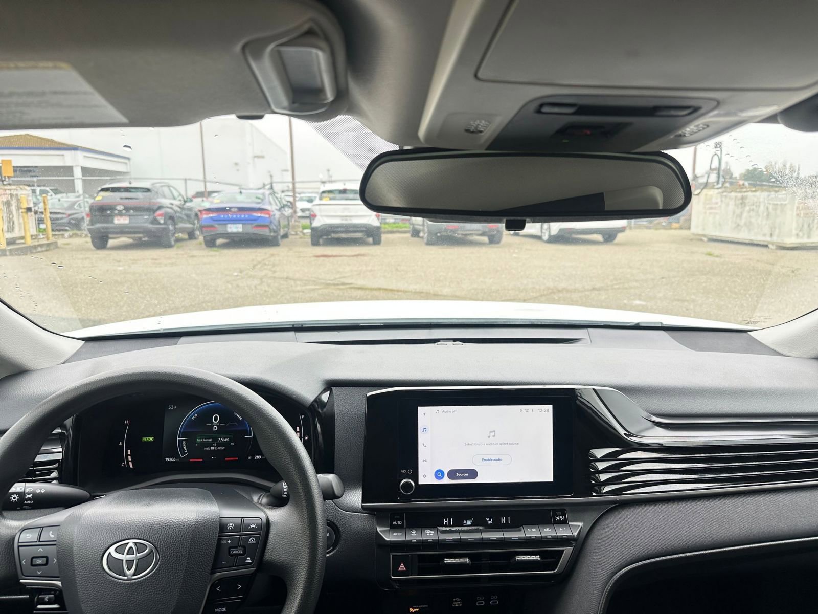 Thumbnail: 2025 Toyota Camry - 33