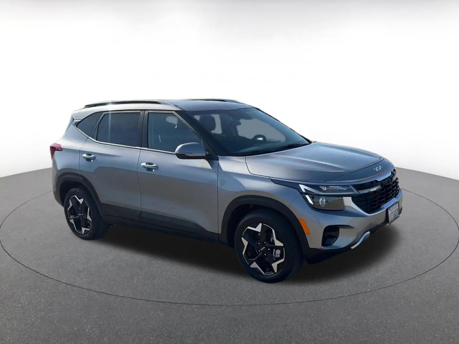 Thumbnail: 2025 Kia Seltos - 2