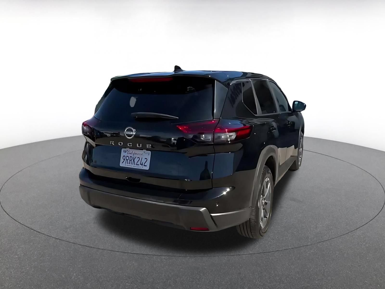Thumbnail: 2025 Nissan Rogue - 12