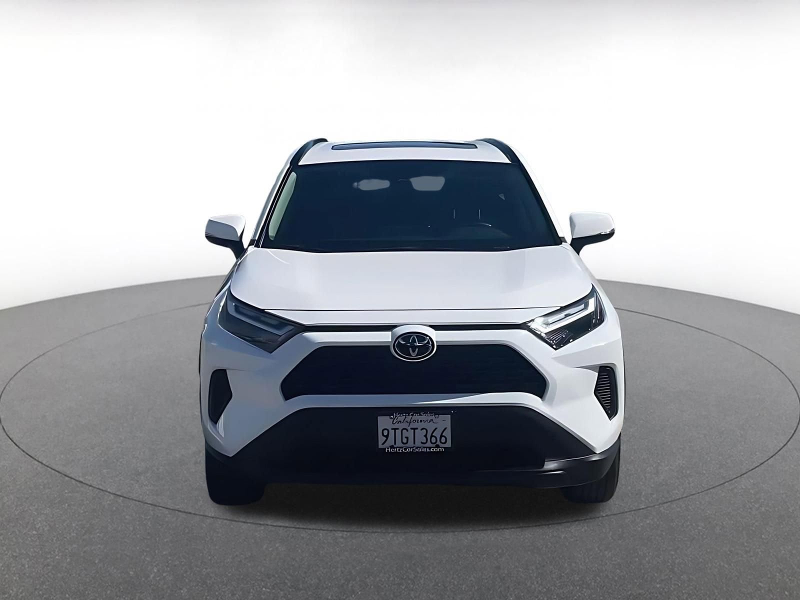 Thumbnail: 2025 Toyota RAV4 - 3