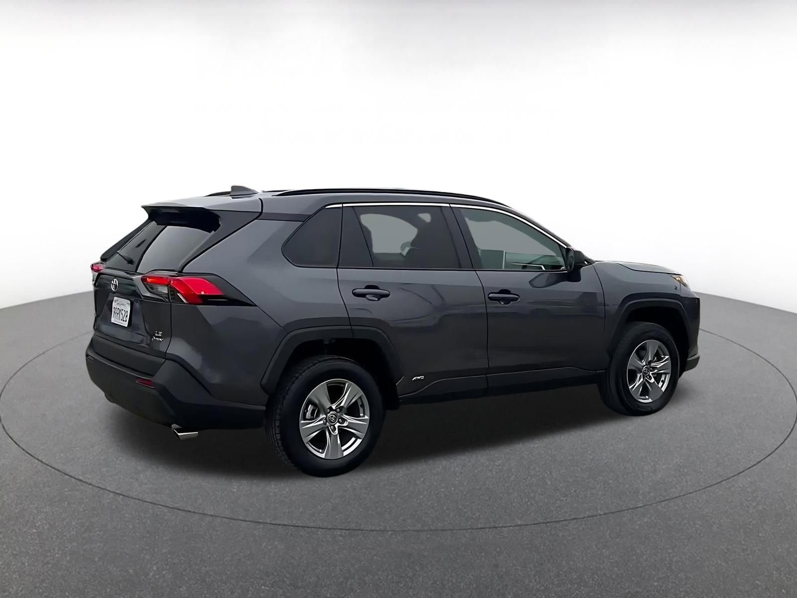 Thumbnail: 2025 Toyota RAV4 - 15