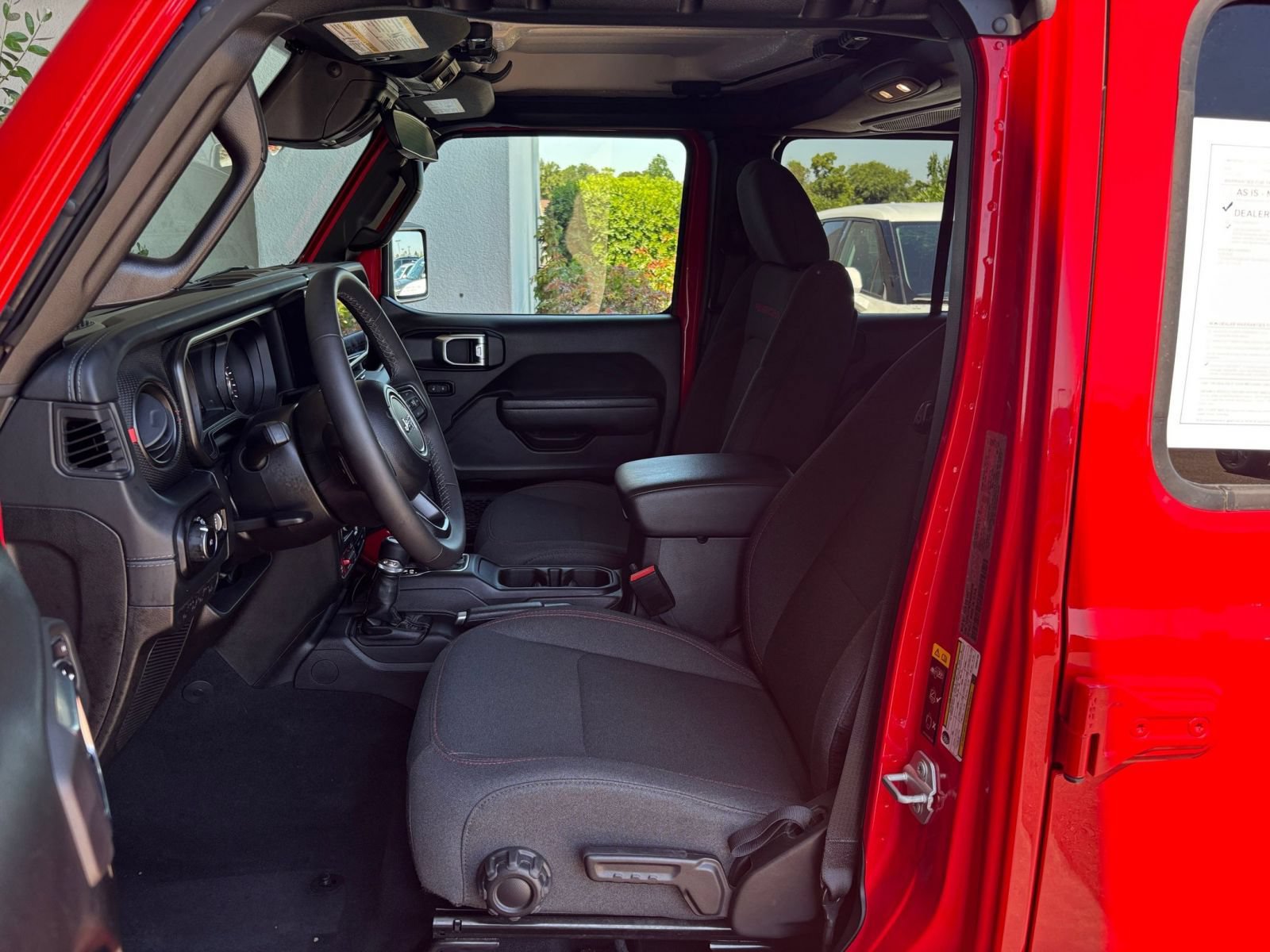 Thumbnail: 2025 Jeep Wrangler - 25
