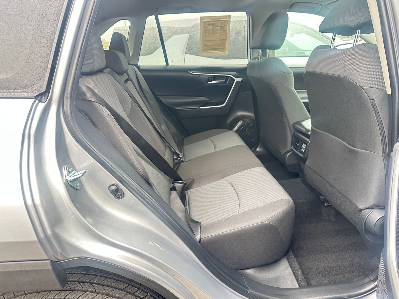 Thumbnail: 2025 Toyota RAV4 - 25