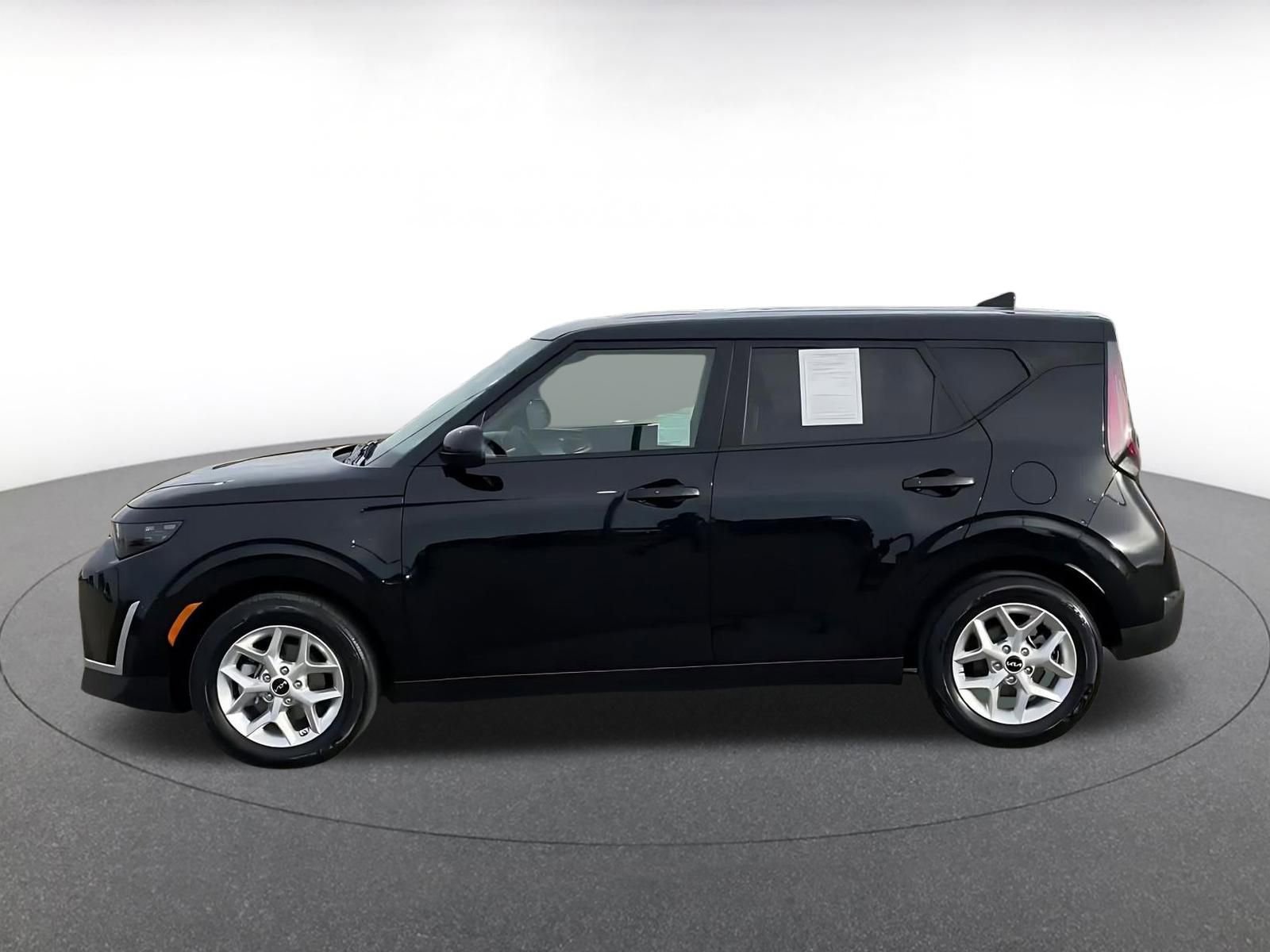 Thumbnail: 2025 Kia Soul - 9