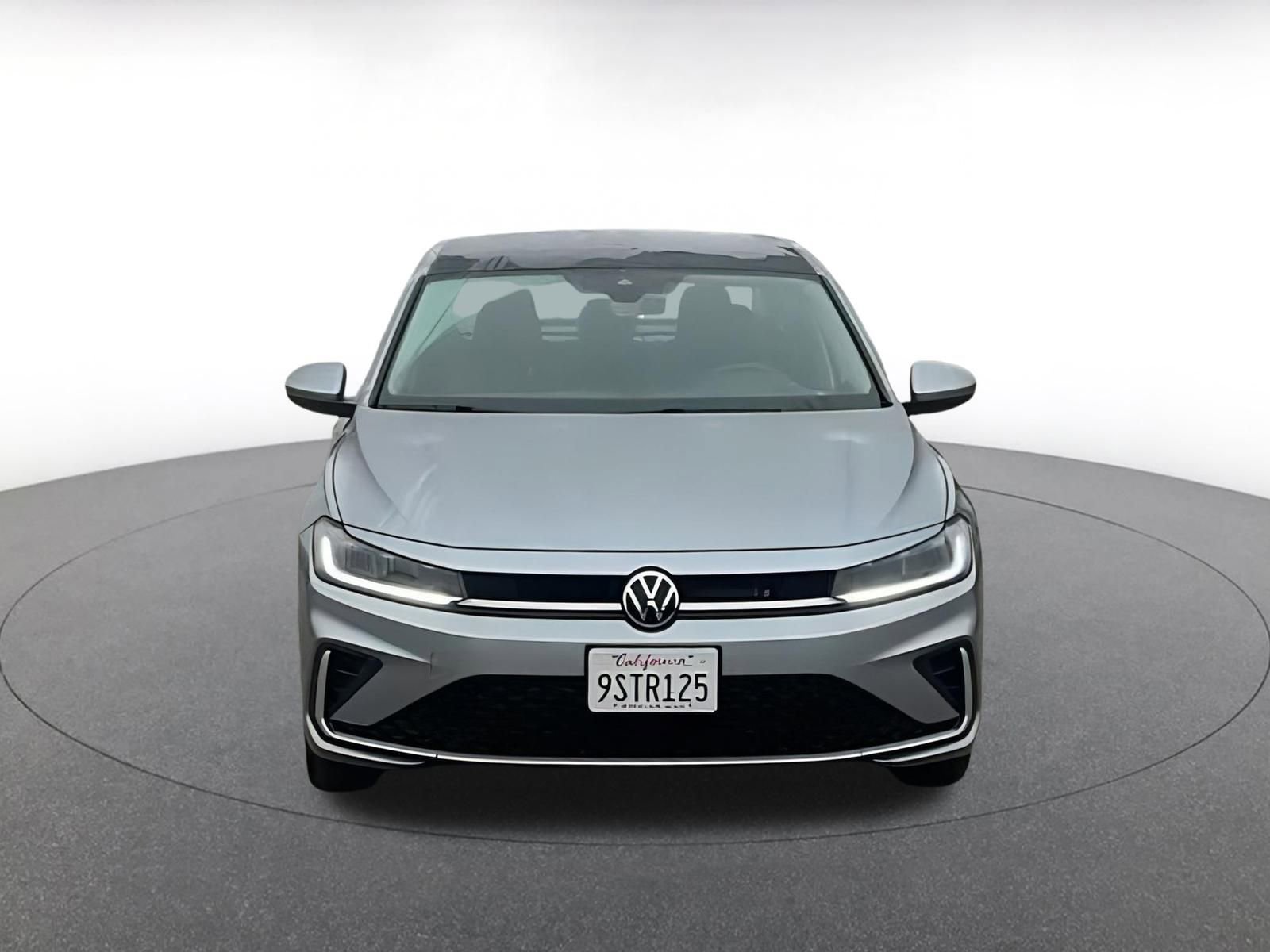 Thumbnail: 2025 Volkswagen Jetta - 4