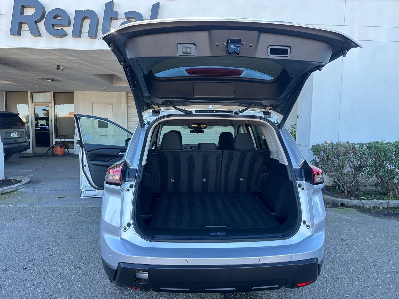 Thumbnail: 2025 Nissan Rogue - 31