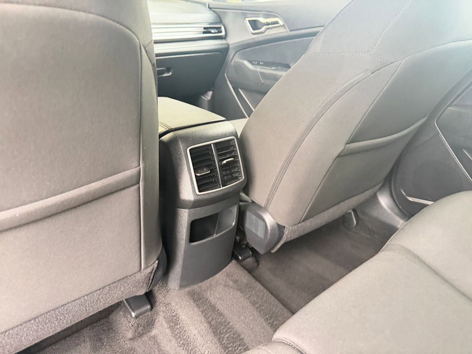 Thumbnail: 2025 Kia Sportage - 23