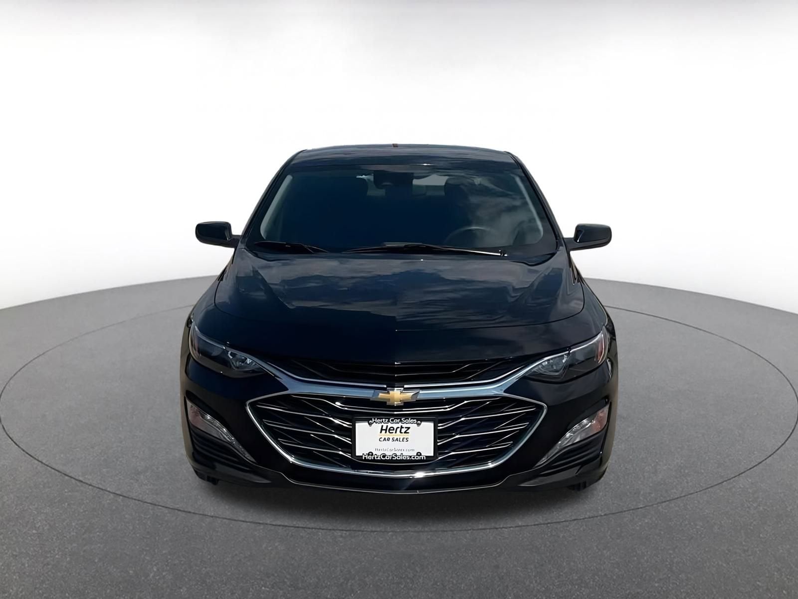 Thumbnail: 2023 Chevrolet Malibu - 3