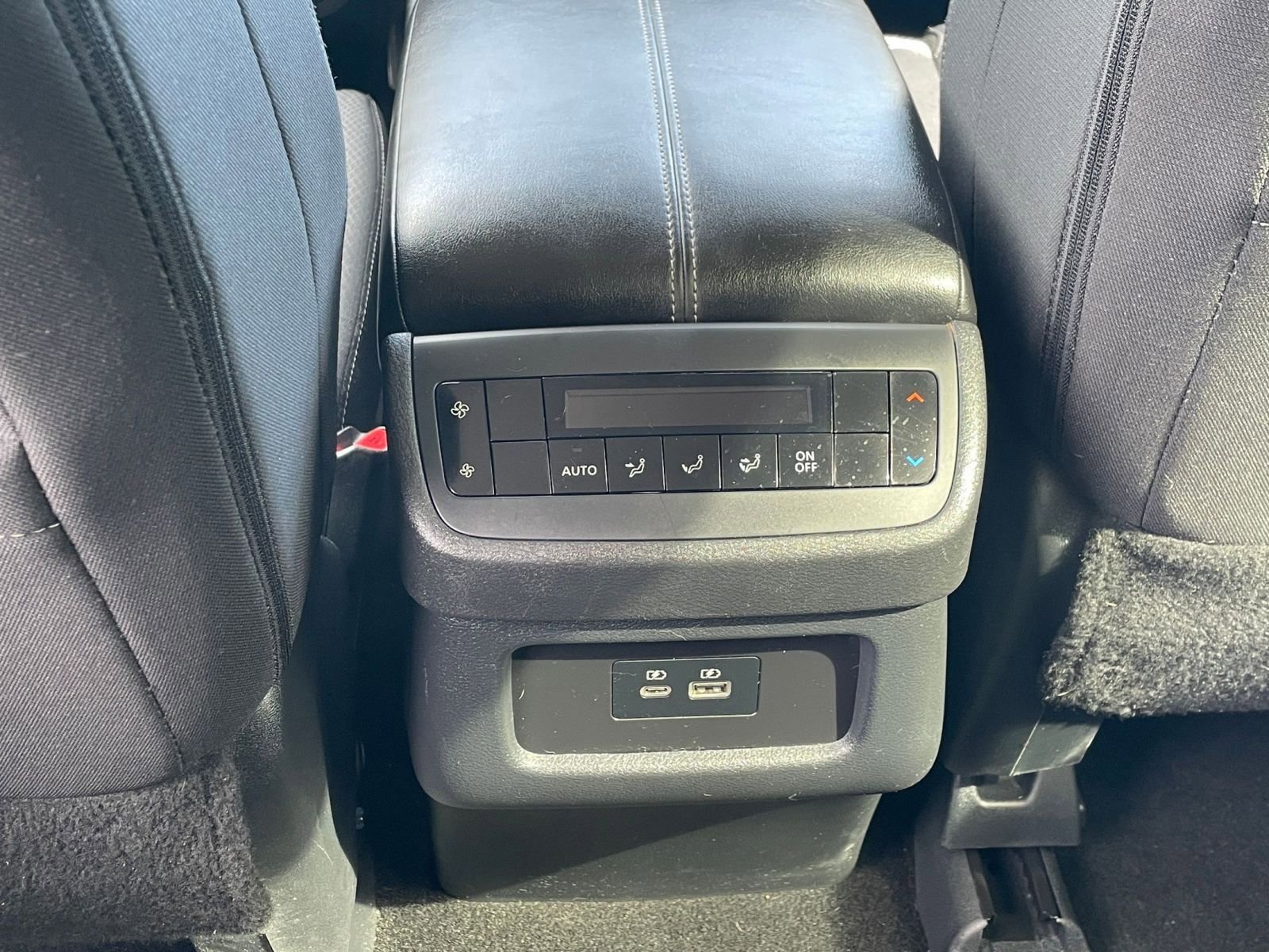 Thumbnail: 2025 Nissan Pathfinder - 24