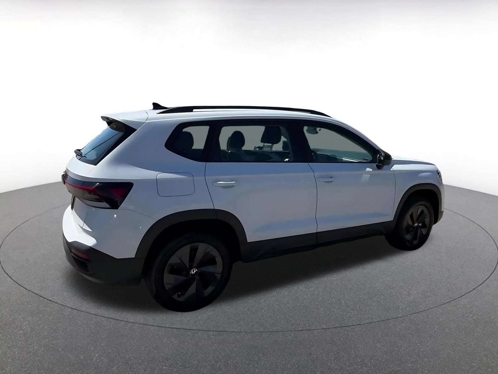 Thumbnail: 2026 Volkswagen Taos - 14
