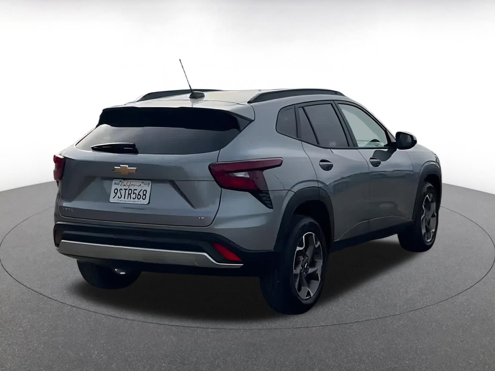 Thumbnail: 2025 Chevrolet Trax - 14