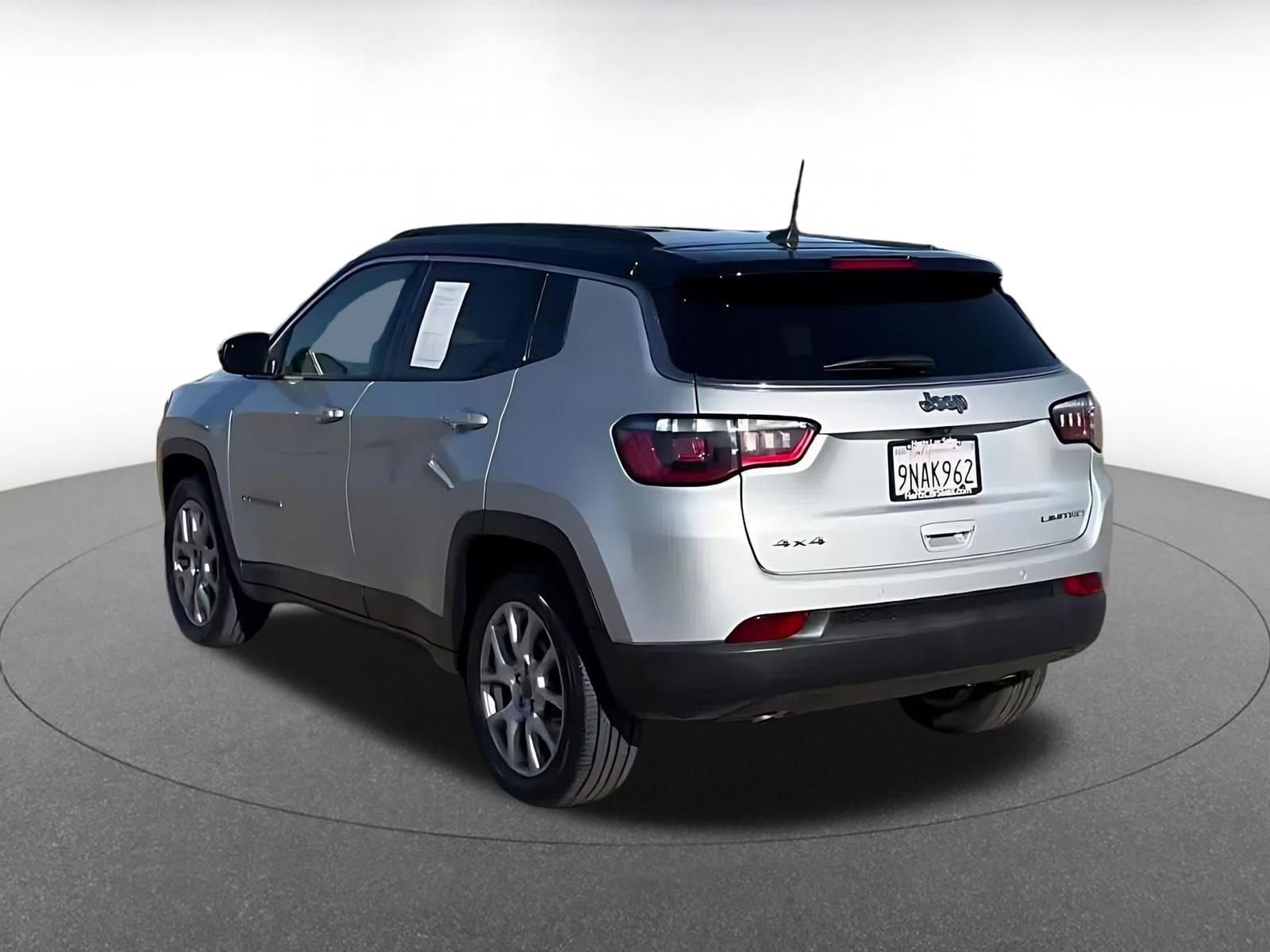 Thumbnail: 2025 Jeep Compass - 11