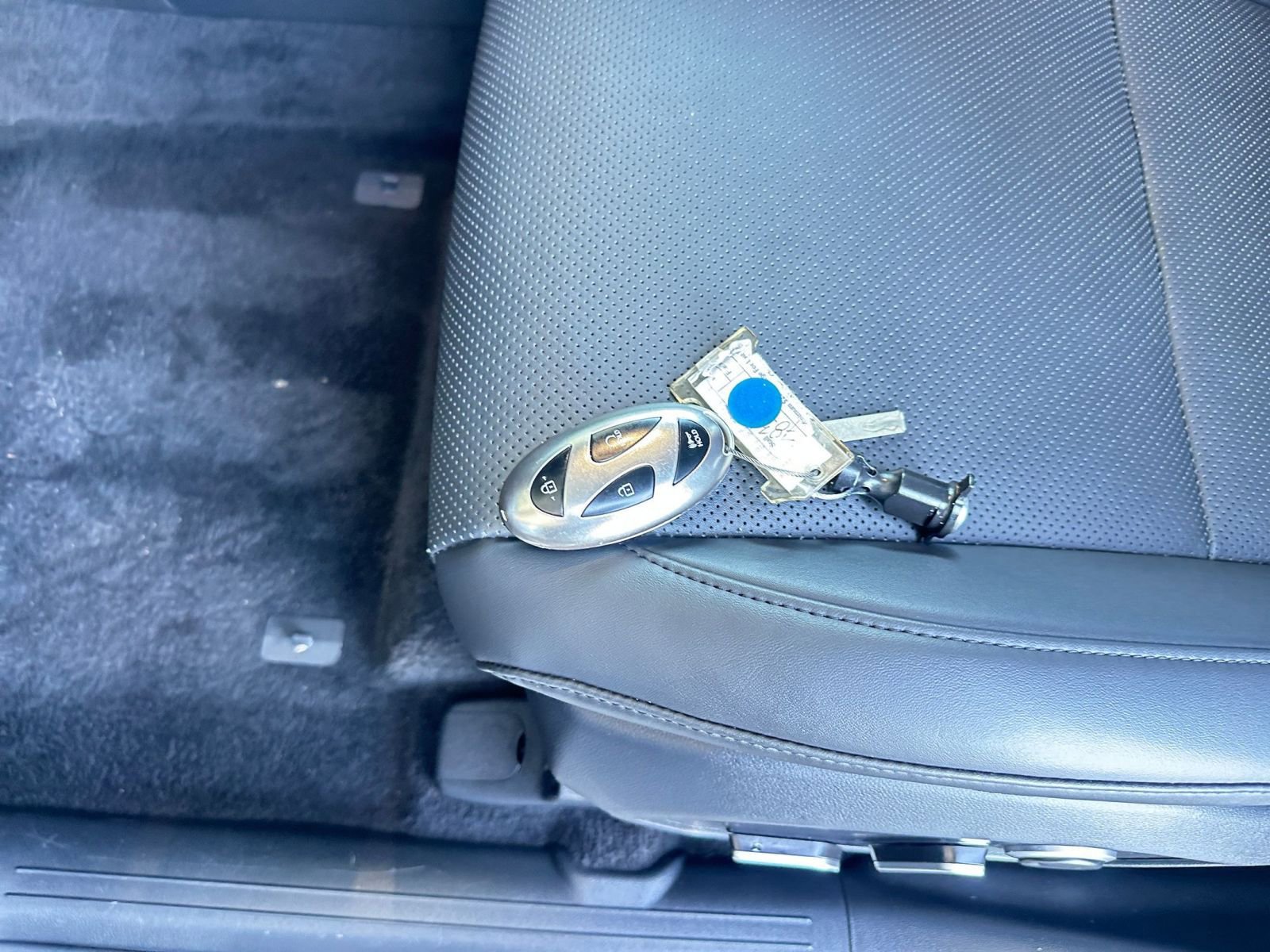 Thumbnail: 2025 Hyundai Santa Fe - 24