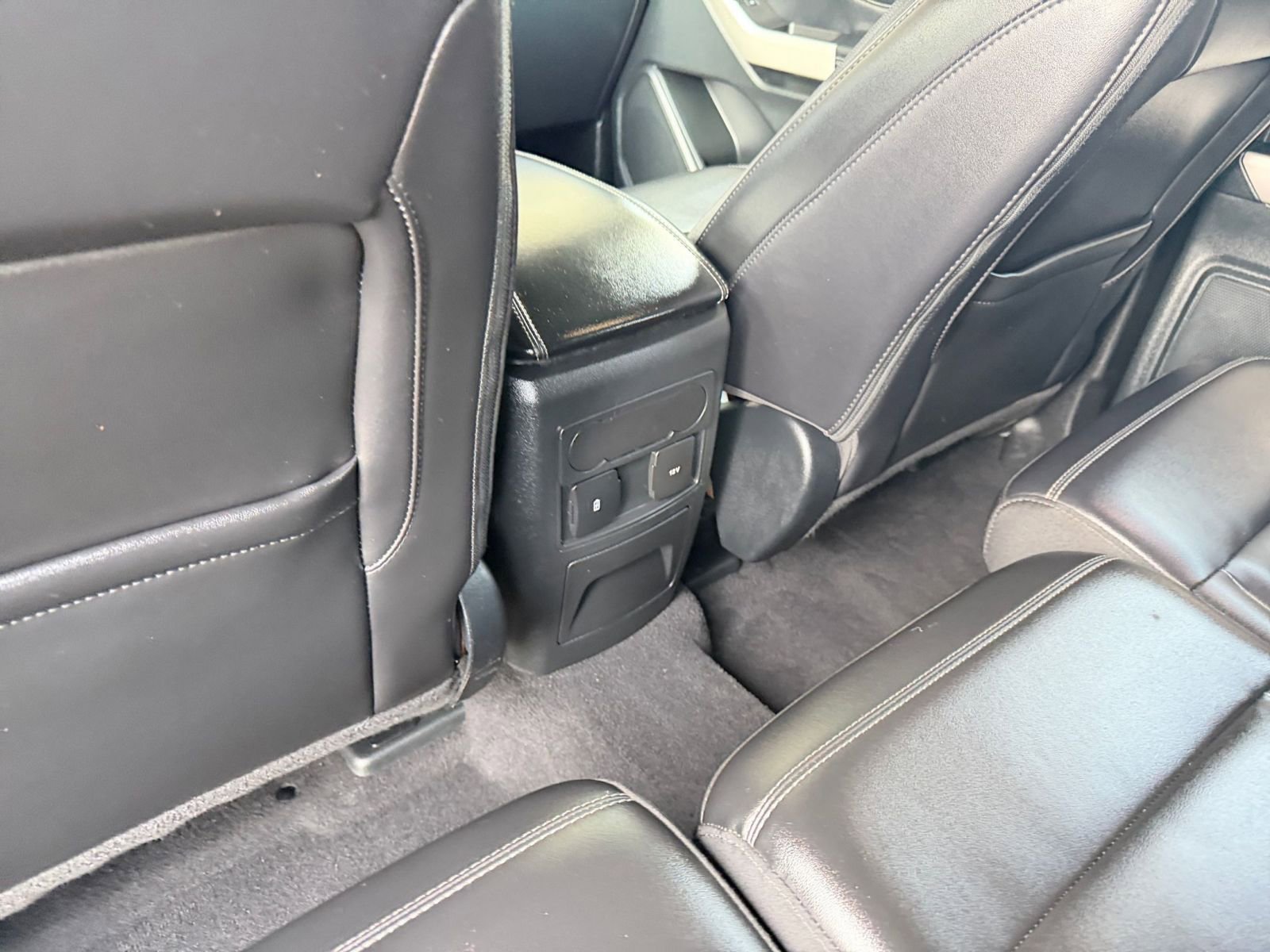 Thumbnail: 2023 Ford Explorer - 24