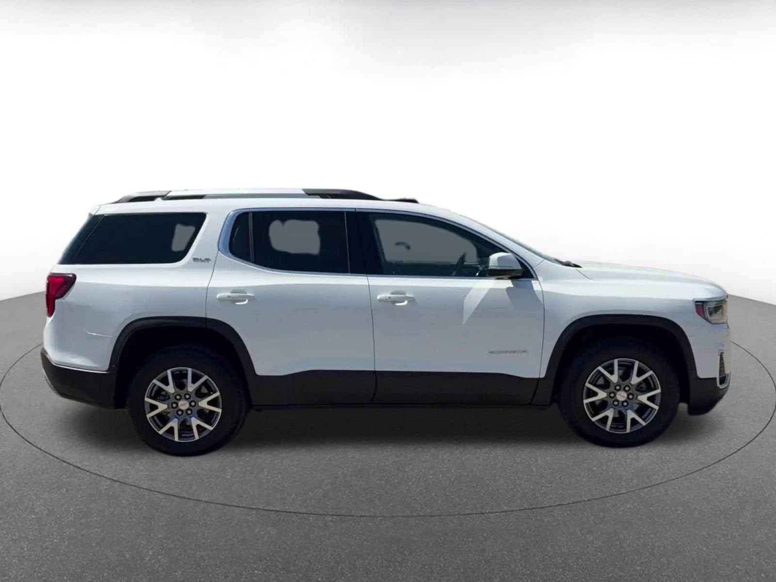 Thumbnail: 2023 GMC Acadia - 16