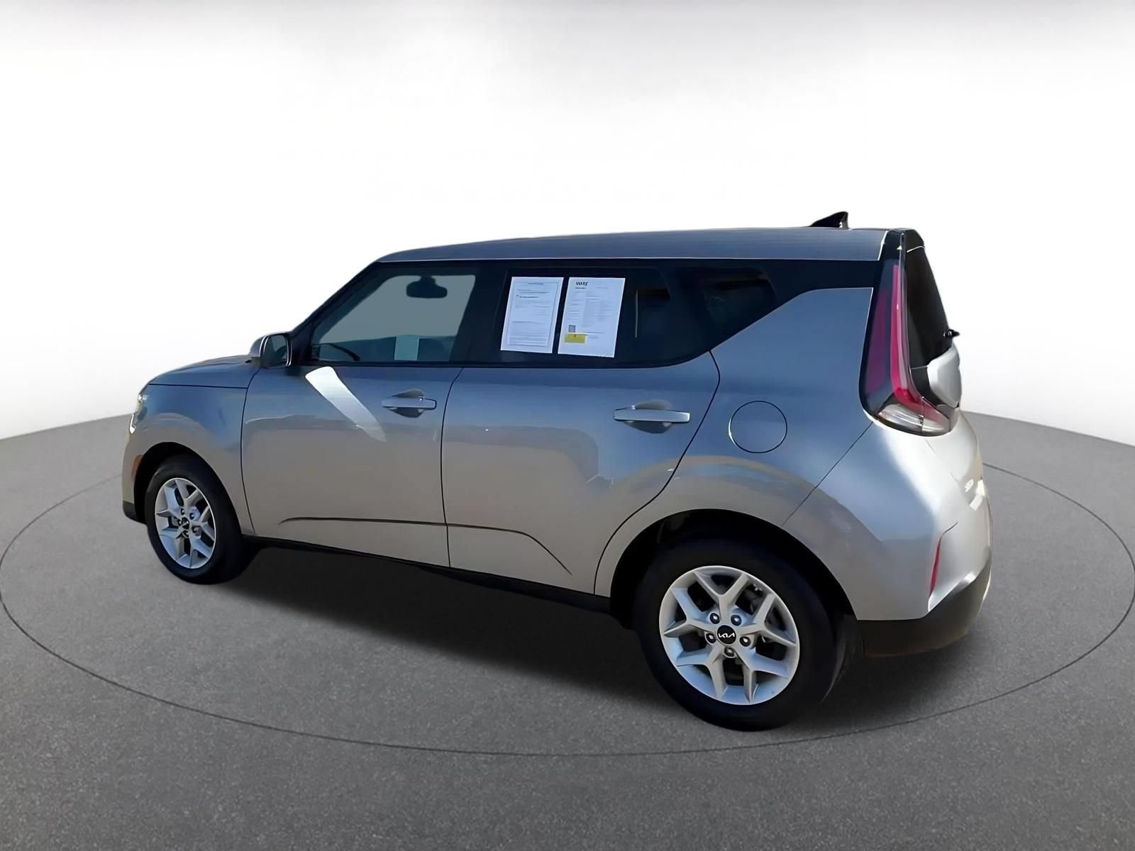 Thumbnail: 2025 Kia Soul - 10