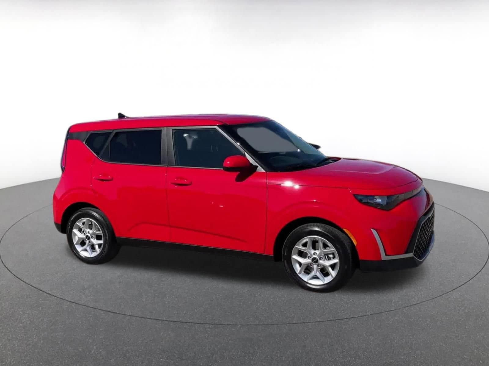 Thumbnail: 2025 Kia Soul - 2