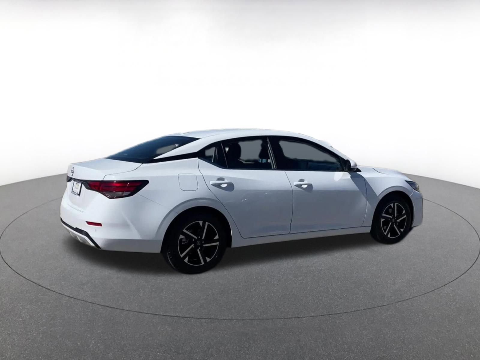 Thumbnail: 2025 Nissan Sentra - 15