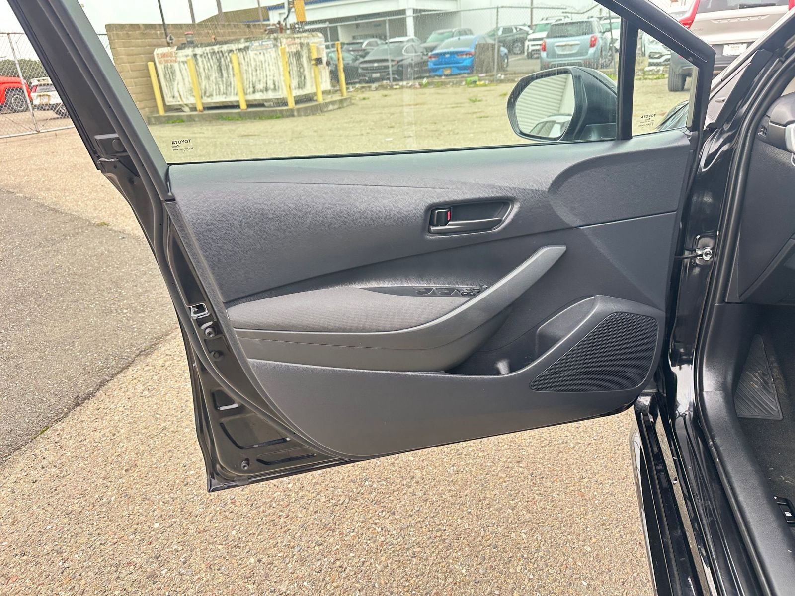 Thumbnail: 2025 Toyota Corolla - 20