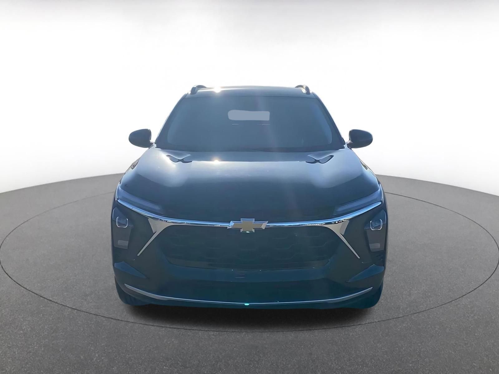 Thumbnail: 2025 Chevrolet Trax - 4