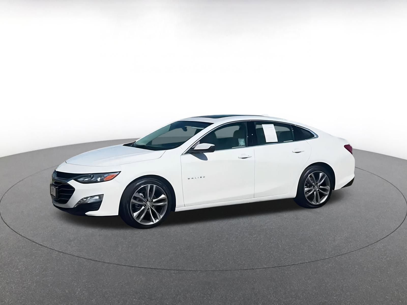 Thumbnail: 2024 Chevrolet Malibu - 8