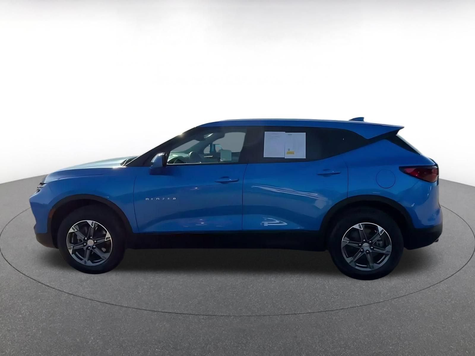 Thumbnail: 2026 Chevrolet Blazer - 9