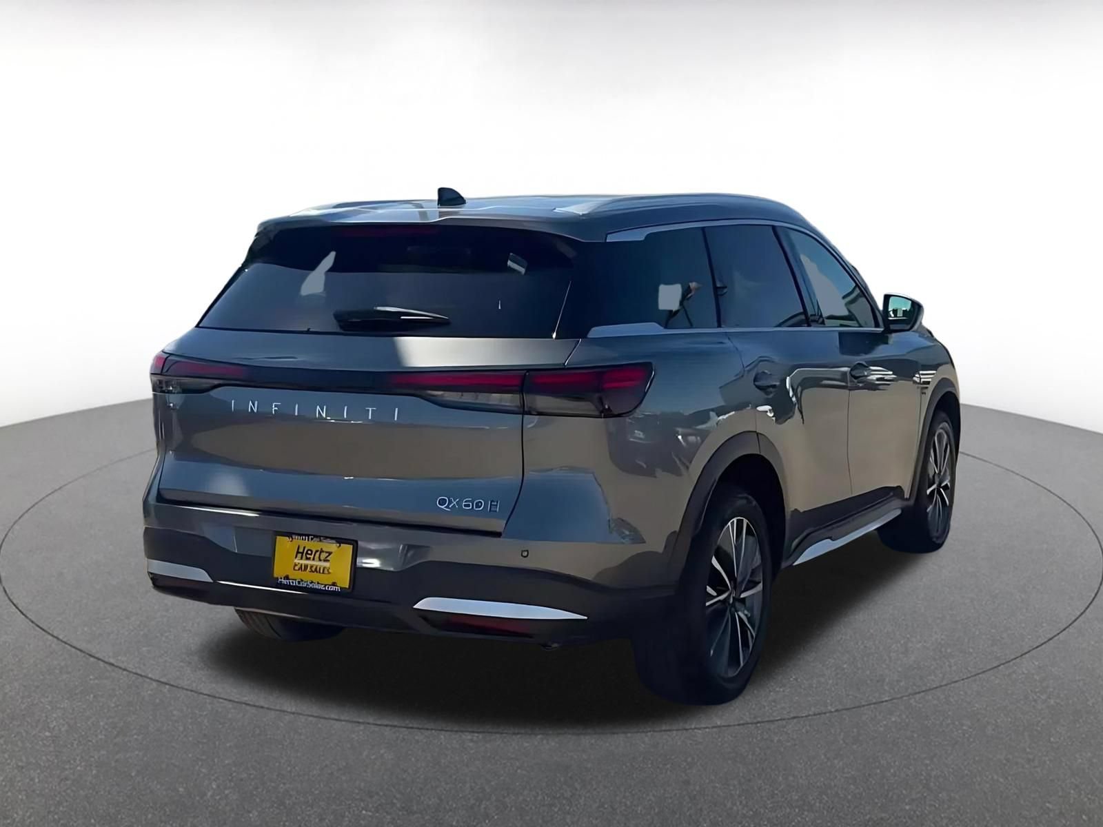 Thumbnail: 2026 INFINITI QX60 - 14