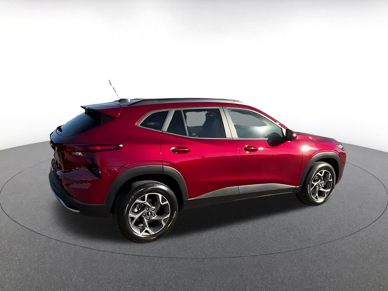 Thumbnail: 2025 Chevrolet Trax - 13